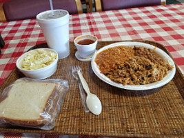 Neal's -b-que food