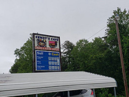 Cendy's Cafe outside