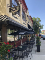 Emmett's Brewing Company Downers Grove outside