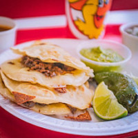 Tacos Gavilan food