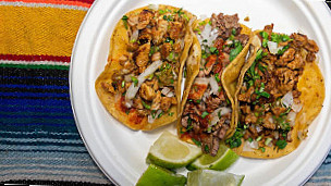 Tacos El Último Baile food