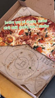 Pieology food