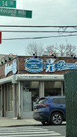 Bassett Caterers outside