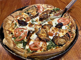 Uno Pizzeria Grill Clifton food