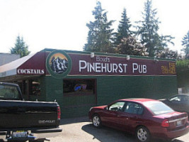 Boud's Pinehurst Pub outside