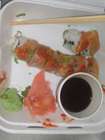 Jun's Sushi food