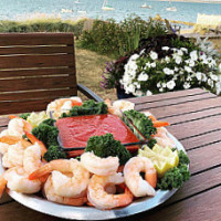 Clambakes Etc food