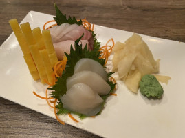 Futomaki Sushi Hibachi food