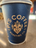 Pt's Coffee At The Crossroads inside