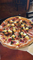 Ron Dao's Pizzaria Sports food