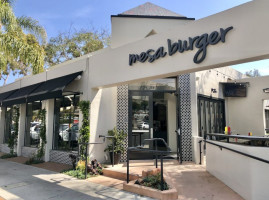 Mesa Burger Montecito outside