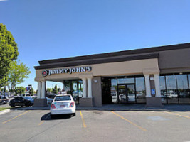 Jimmy John's outside