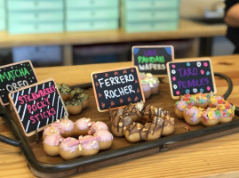 Dochi Japanese Mochi Donuts food