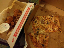 Domino's Pizza food