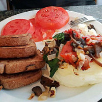 Truly Scrumptious food