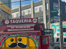 Taqueria Mi Mariachi outside