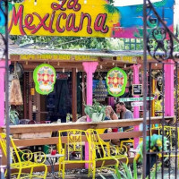 La Mexicana Taco Bar food