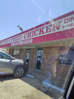 Granny's Fried Chicken outside