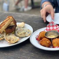 Leon's Oyster Shop food