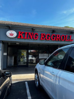 King Egg Roll outside