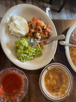 Suzey Belen's Mexican Food food