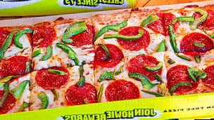 Hungry Howie's Pizza food