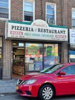 Fratelli's Pizzeria And outside