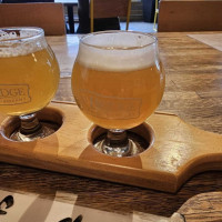 Lion Bridge Brewing Co. food