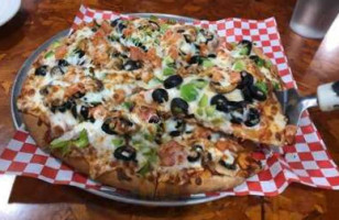 Dino's Pizza And Grill food