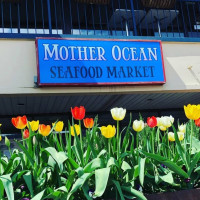Mother Ocean Seafood Market food
