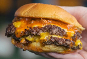 Shake Shack First National Building Downtown Detroit food