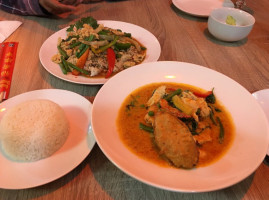 Pla 2 Thai Restaurants food