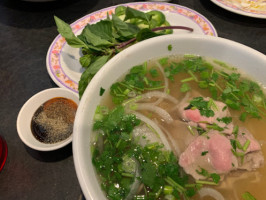 Pho Duy Vietnamese food