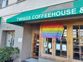 Twiggs Coffee House outside