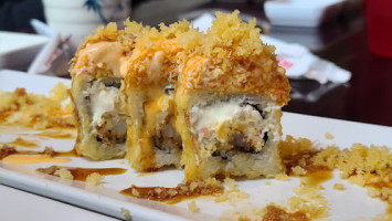 Sake 2 Me Sushi (30% Off Special Rolls) food
