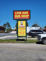 Live Oak Sub Shop outside