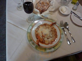 Flora's Italian Cafe food