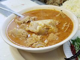 Tacos El Güero food