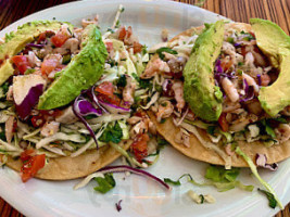 Wahoo's Fish Taco food