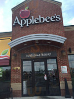 Applebee's outside