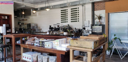 Amberson Coffee Grocer inside