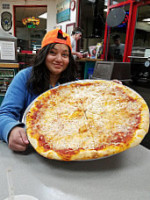 Guidos Original Ny Style Pizza Chinden Store food