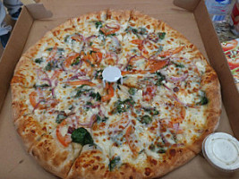Pizza Moena food
