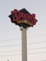 Spoons Grill food