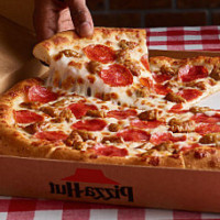 Pizza Hut food