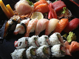 Sushi Republic food