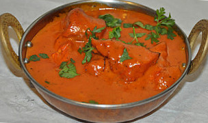 Mellow Manna Indian Cuisine food