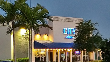 City Diner Of Stuart outside