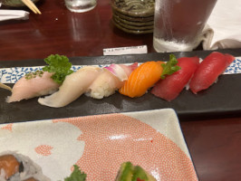 Yama Sushi food