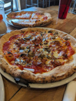 Avellino's Wood Fire Pizzeria Brookhaven food